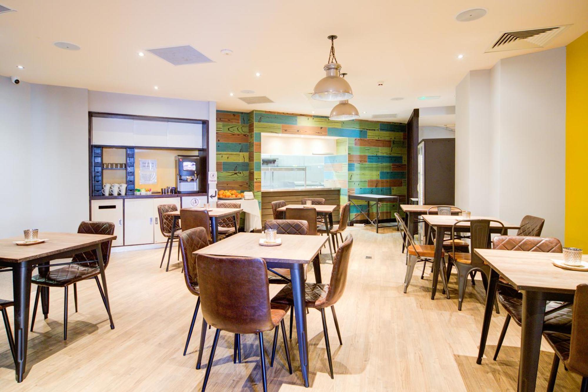 Belvilla Newport City Centre Hotel - Lifestyle Exterior photo