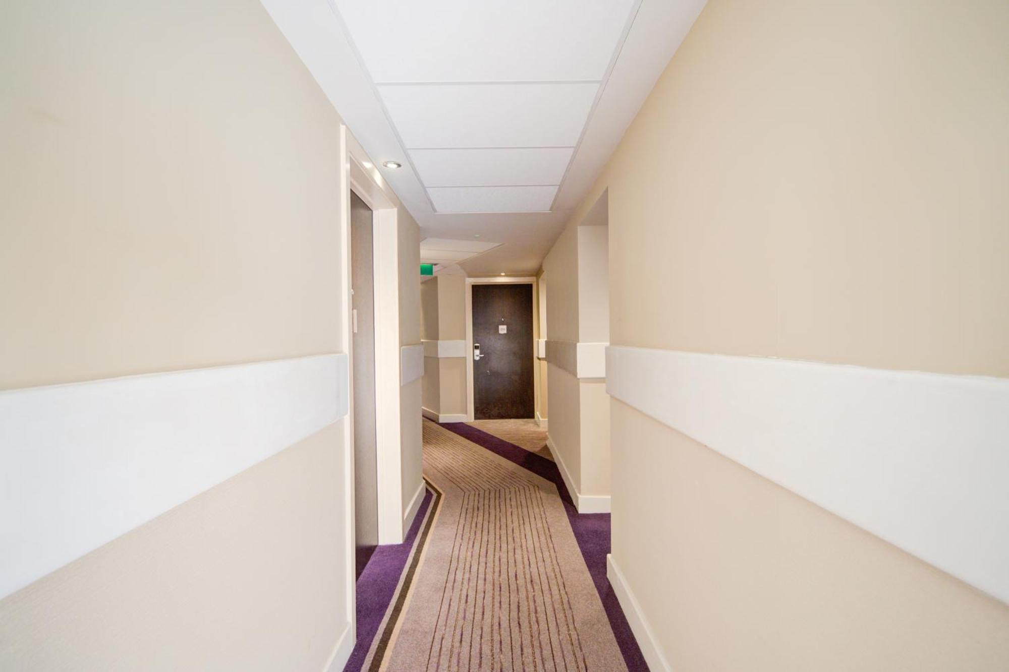 Belvilla Newport City Centre Hotel - Lifestyle Exterior photo