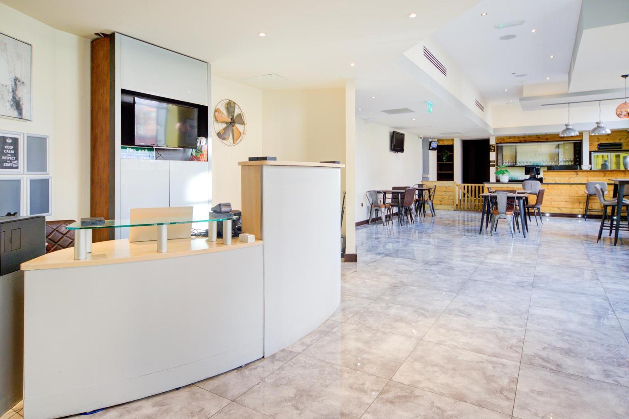 Belvilla Newport City Centre Hotel - Lifestyle Exterior photo