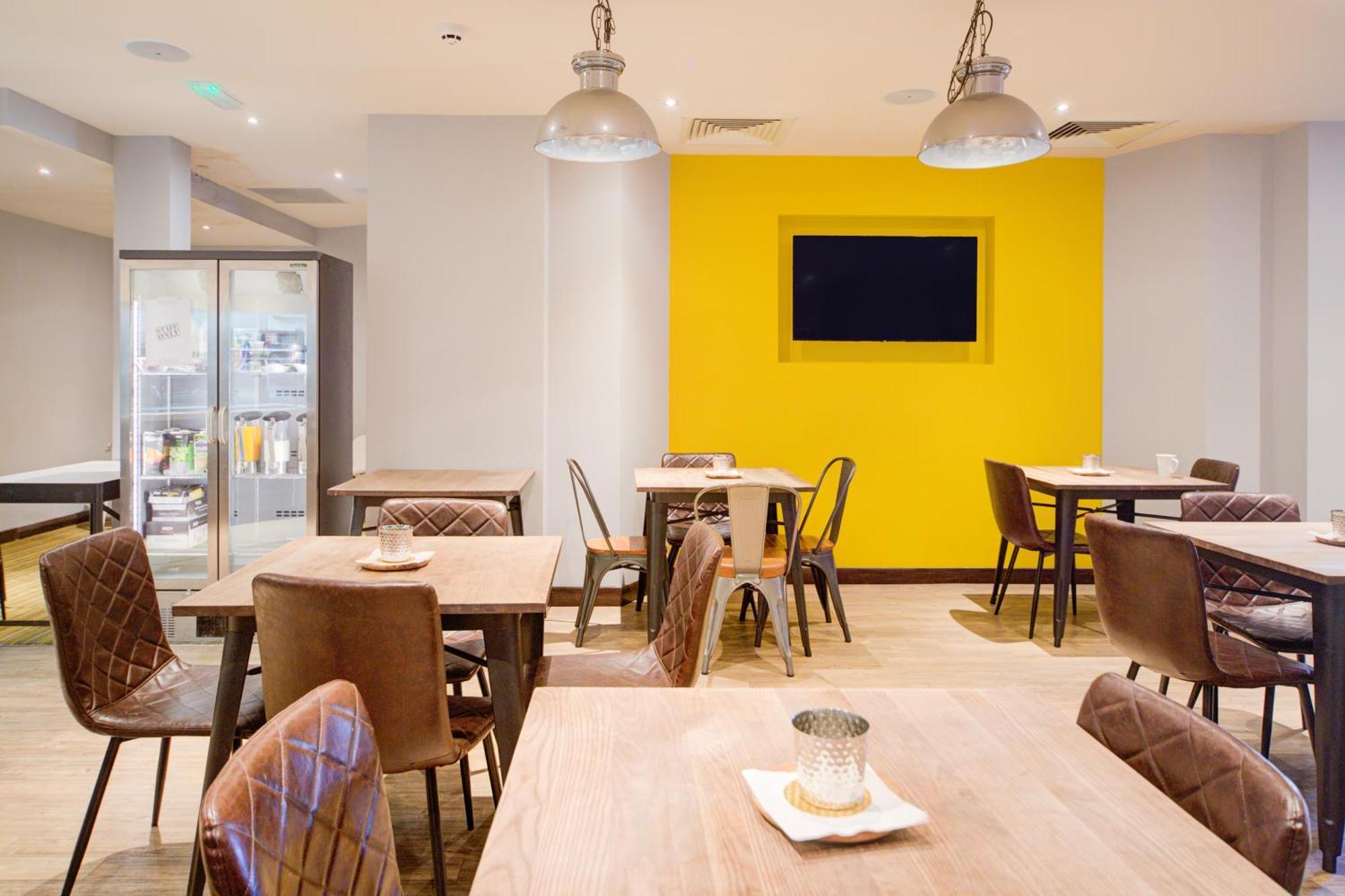 Belvilla Newport City Centre Hotel - Lifestyle Exterior photo